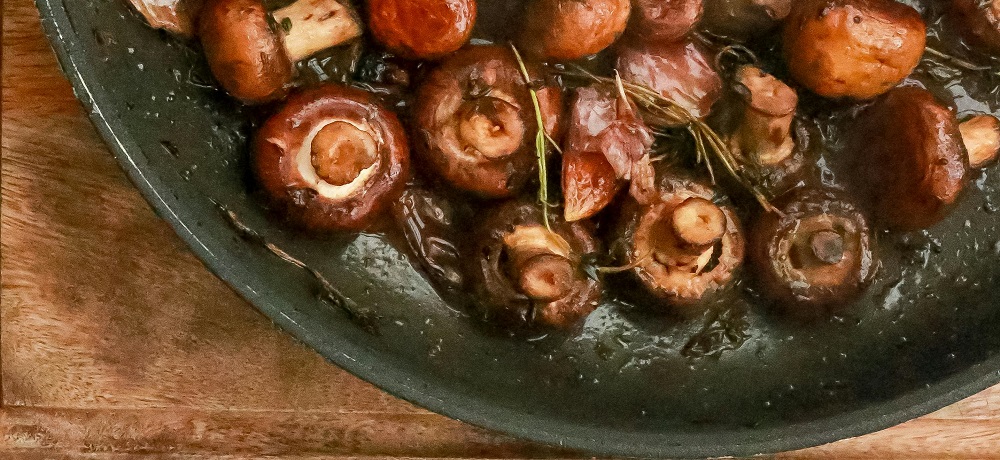 Garlic mushrooms in a pan