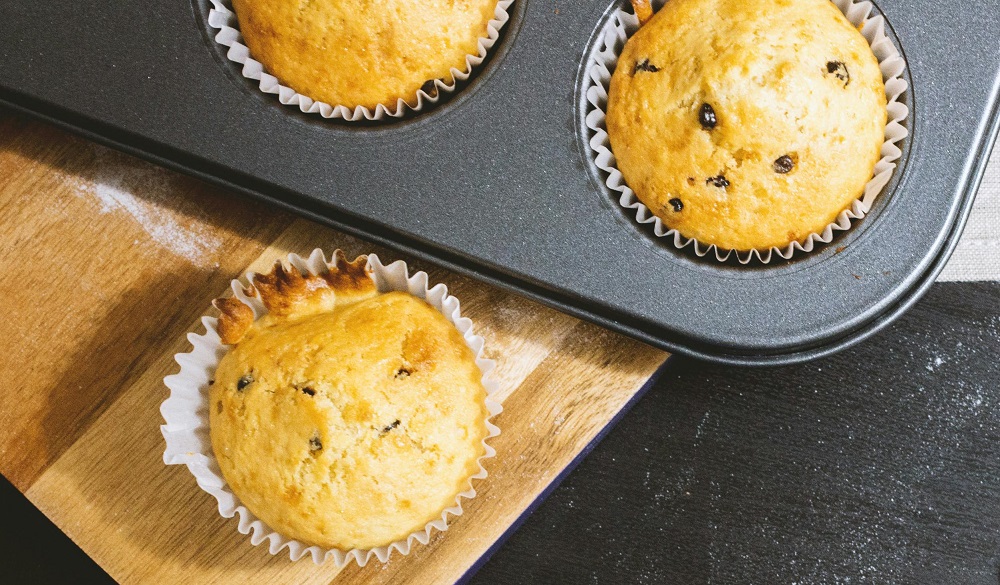 Health orange and cranberry muffins