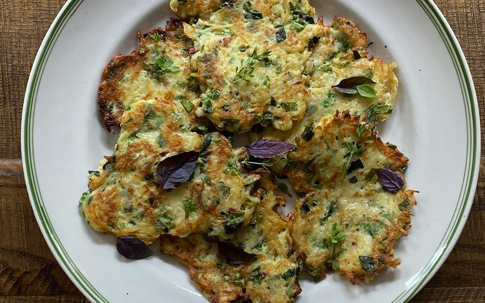 Pea and sweetcorn fritters