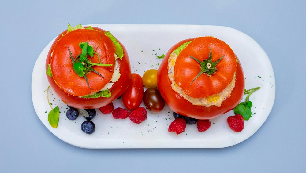 Tomatoes stuffed with cream cheese